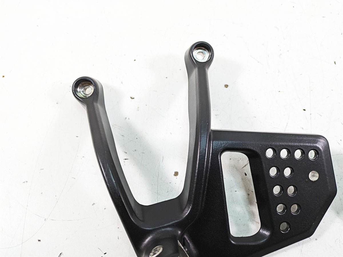 2022 Harley RA1250 S Pan America Rear Passenger Footpeg Rest Set 50501349 {{ shop.shopifyCountryName }} - Mototech271