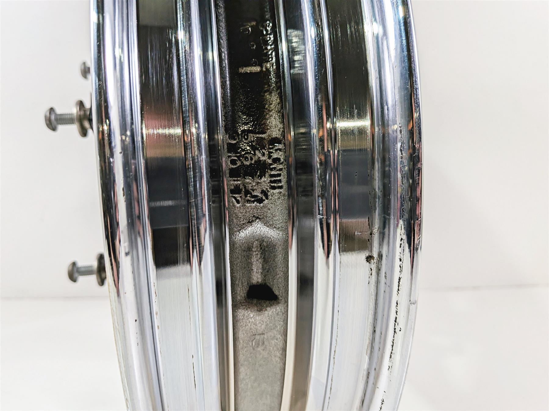 2014 Harley Touring FLHTK Electra Glide Nice Impeller Contrast Front Wheel Rim 17x3 43300386-Mototech271