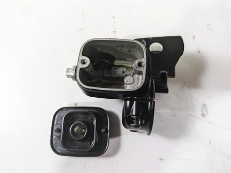 2003 Harley Dyna FXDL Low Rider 100TH Front Brake Master Cylinder 45019-96E {{ shop.shopifyCountryName }} - Mototech271