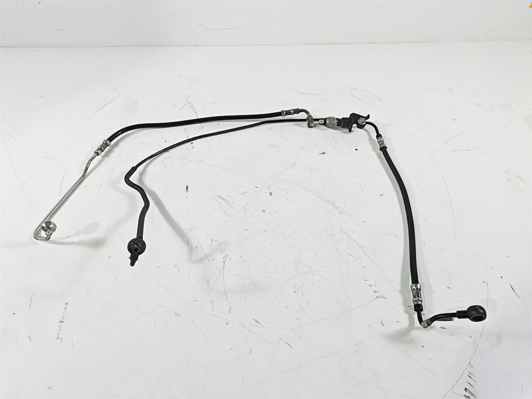 2008 Harley Touring FLHTCU E-Glide 105TH Abs Rear Brake Line Hose 40611-08 {{ shop.shopifyCountryName }} - Mototech271