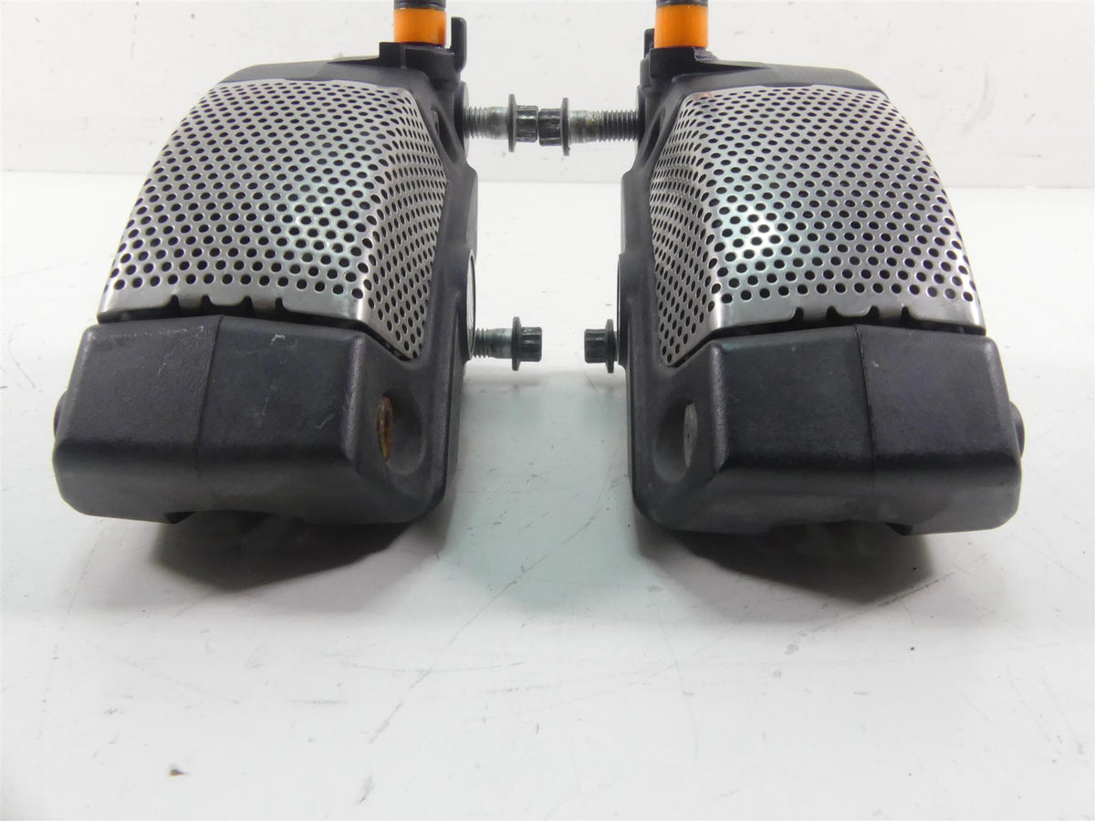 2013 Harley Touring FLHTK Electra Glide Front Brake Calipers 43027-08 44023-08 {{ shop.shopifyCountryName }} - Mototech271