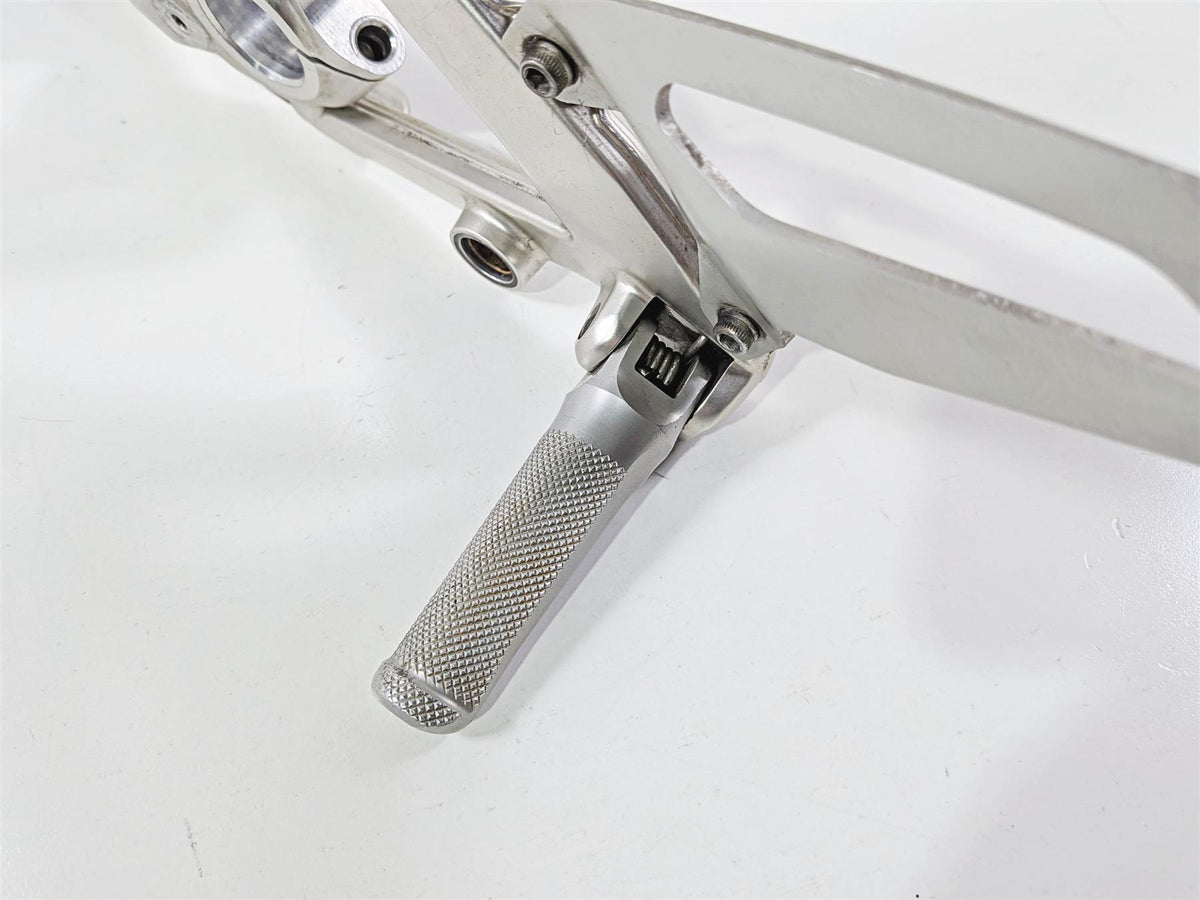 2017 Ducati Panigale 1299 Left Front Foot Peg & Frame Mount 82431861A 8291E061A-Mototech271