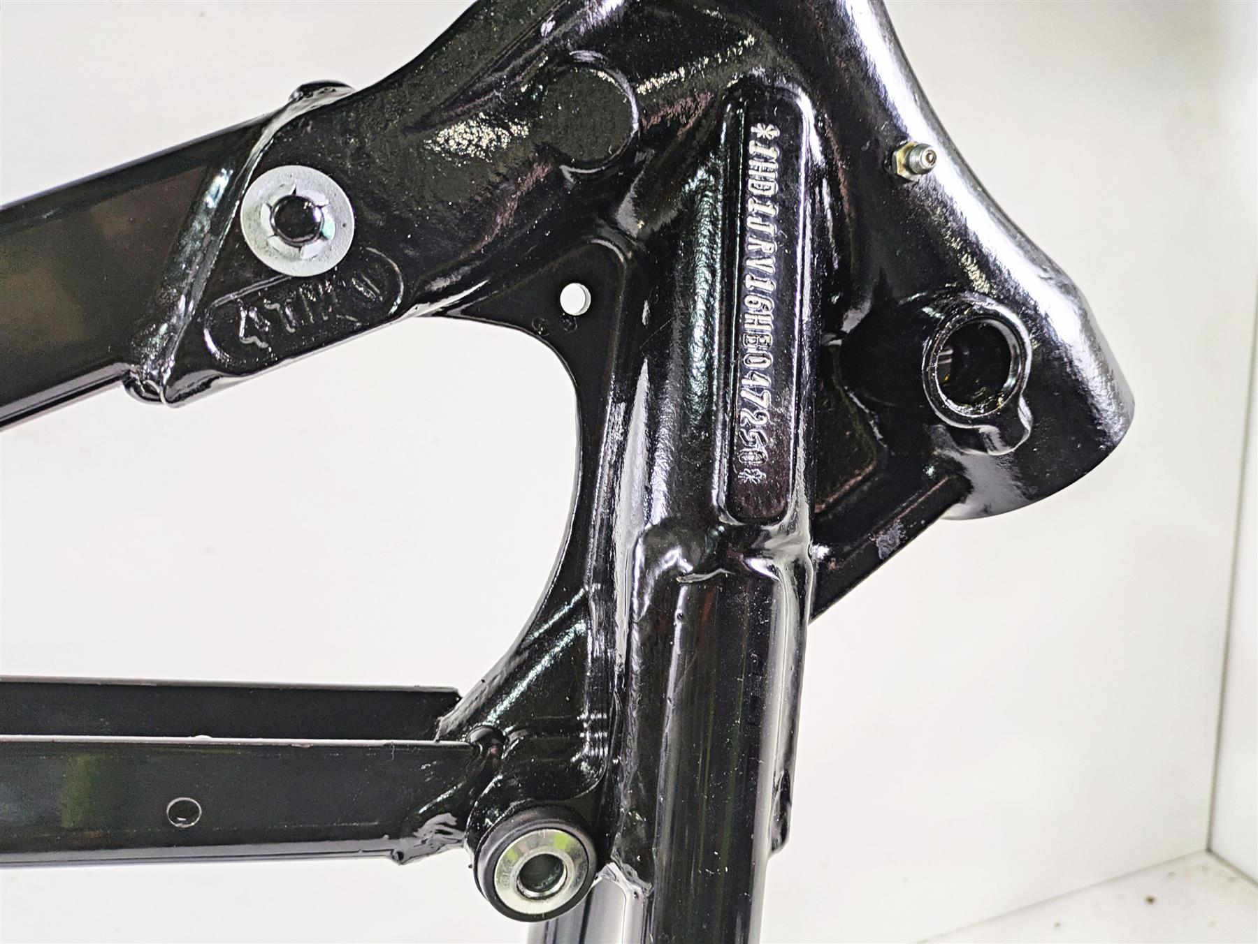2017 Harley FLS Softail Slim Straight Main Frame Chassis With Clean North Caroline Title 47173-11BHP {{ shop.shopifyCountryName }} - Mototech271
