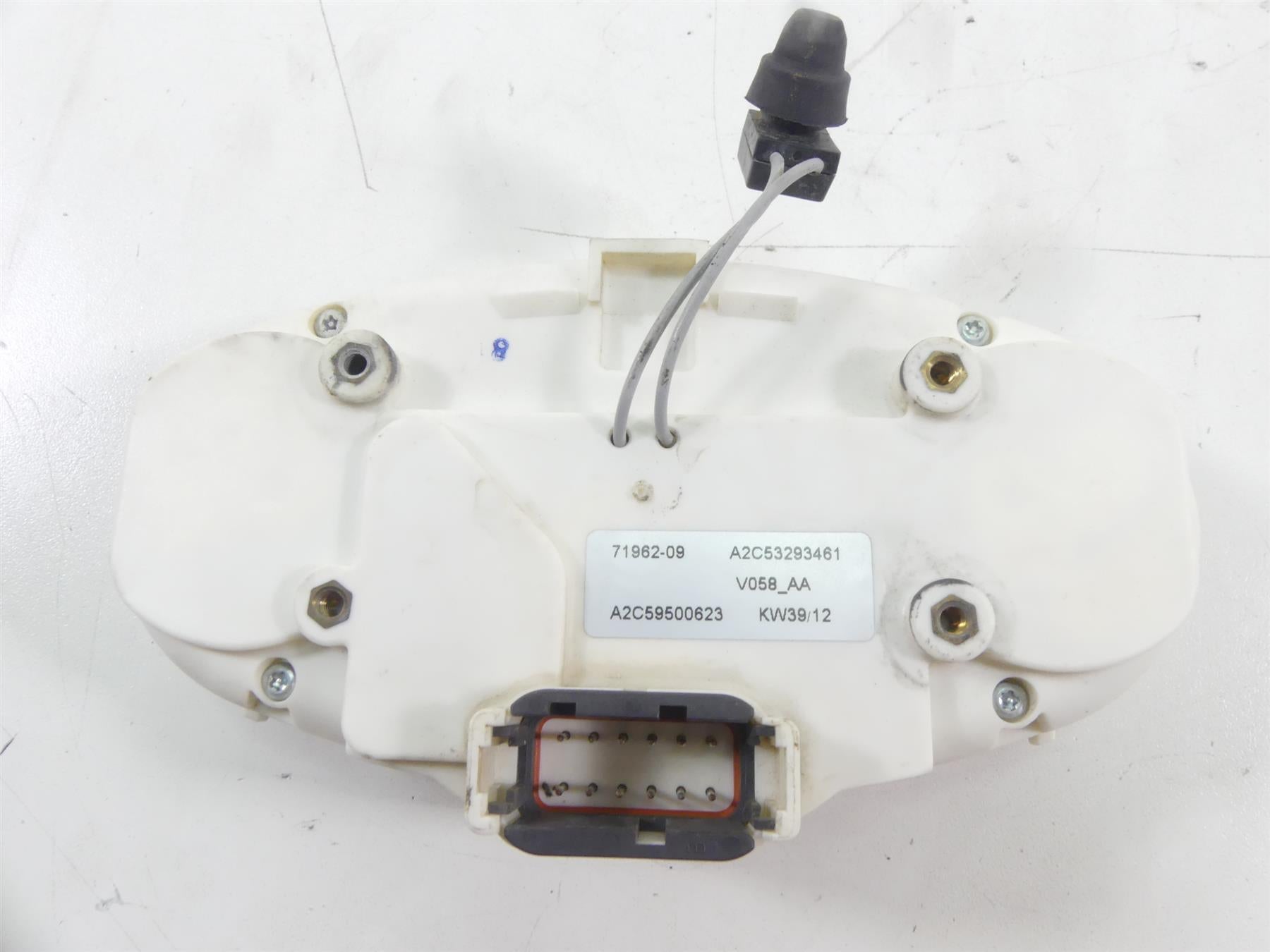 2013 Harley Davidson VRSCF Muscle Gauges Speedometer 37K -Read 71962-09 {{ shop.shopifyCountryName }} - Mototech271