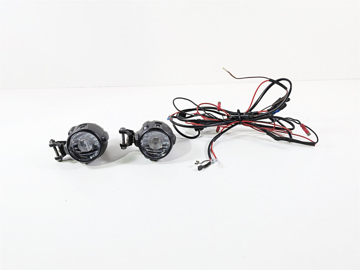 2023 BMW R1250RT RTP K52 Front Spot Fog Light Lamp Set READ 63179457322 {{ shop.shopifyCountryName }} - Mototech271