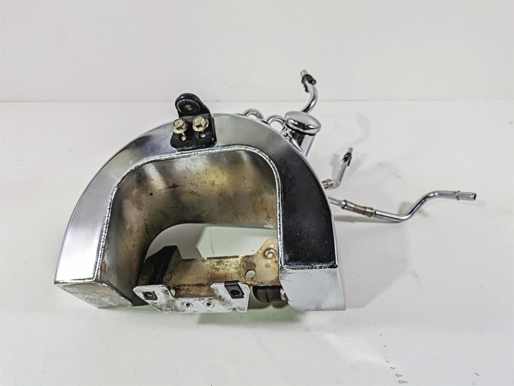 2008 Harley FLSTC Softail Heritage Oil Tank Reservoir & Lines Set 62498-00A {{ shop.shopifyCountryName }} - Mototech271