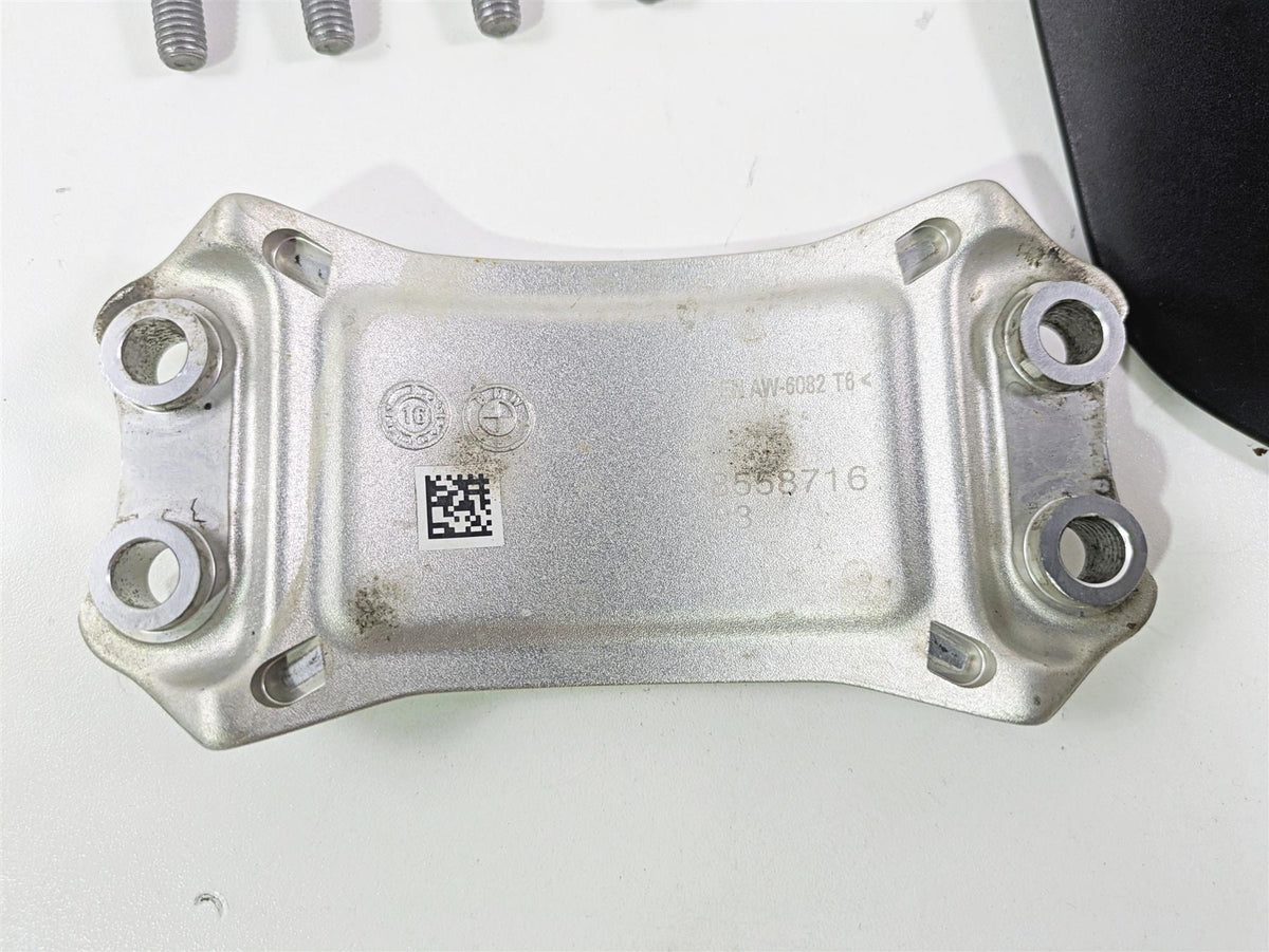 2018 BMW R nineT Urban GS K33 Lower Front Fender Cover & Stabilizer 46618558344 {{ shop.shopifyCountryName }} - Mototech271