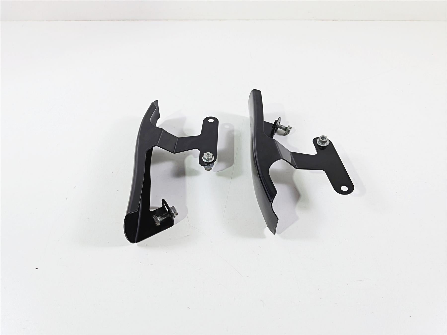 2011 Harley Touring FLHTCU CVO Electra Glide Saddlebag Fender Trim 90200379DFP-Mototech271