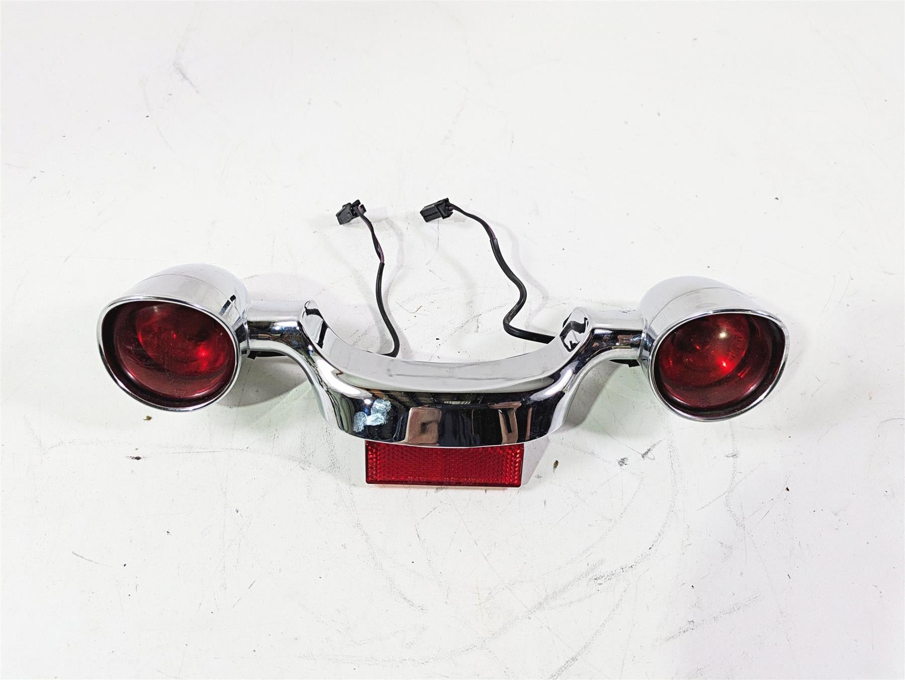 2011 Harley Touring FLHTCUSE CVO E-Glide Rear Blinker Turn Signal Bar 69824-09 | Mototech271