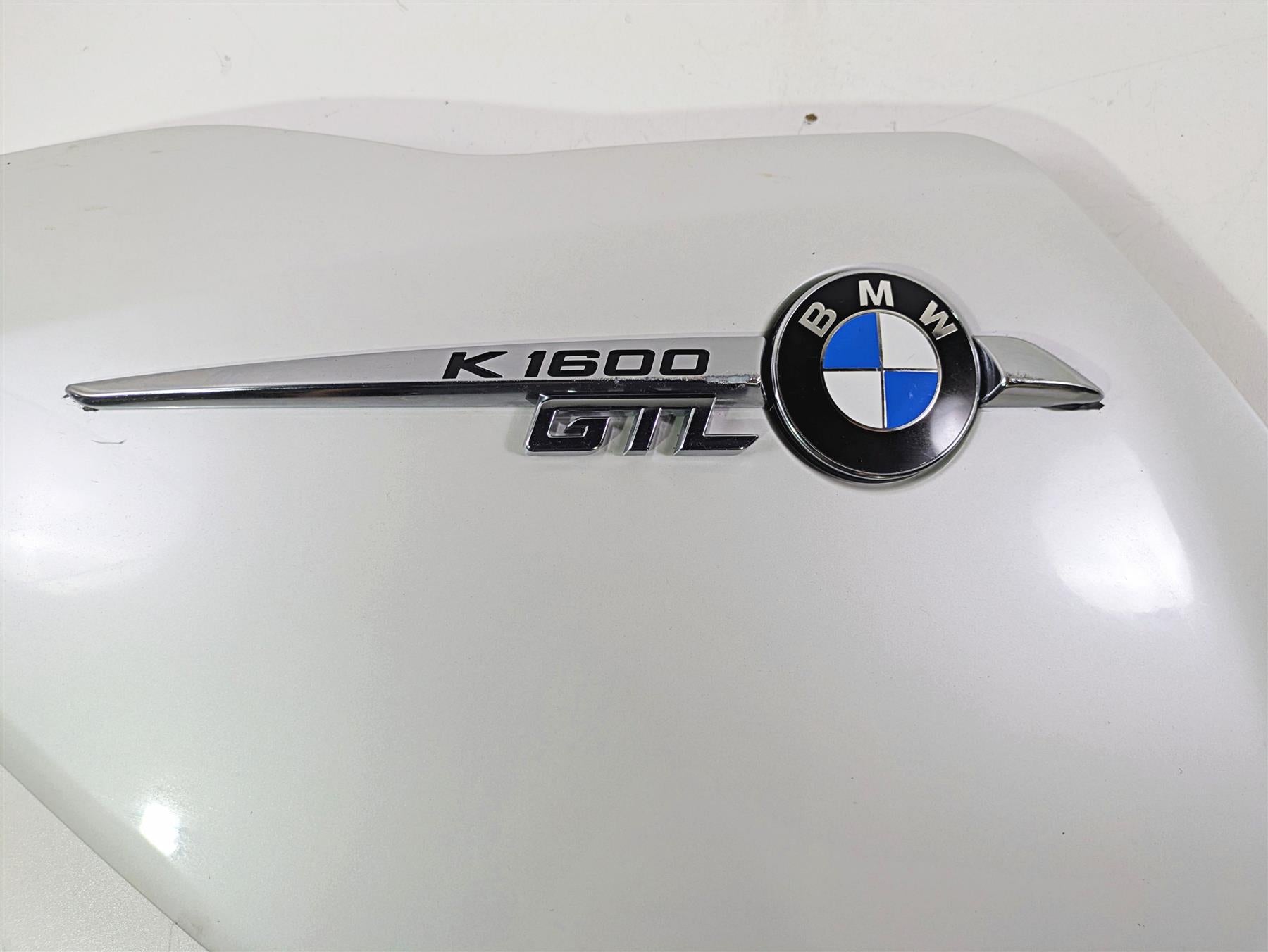 2014 BMW K1600 GTL K48 Left Main Side Cover Fairing Emblem - Read 46637710431 {{ shop.shopifyCountryName }} - Mototech271