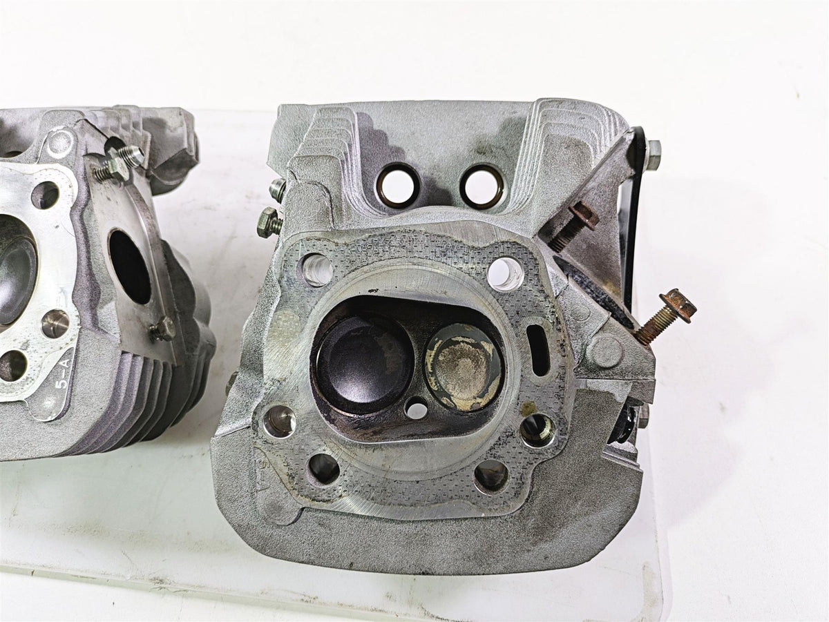 2009 Harley XR1200 Sportster Cylinderhead Cylinder Head Set 17523-08 17524-08 {{ shop.shopifyCountryName }} - Mototech271