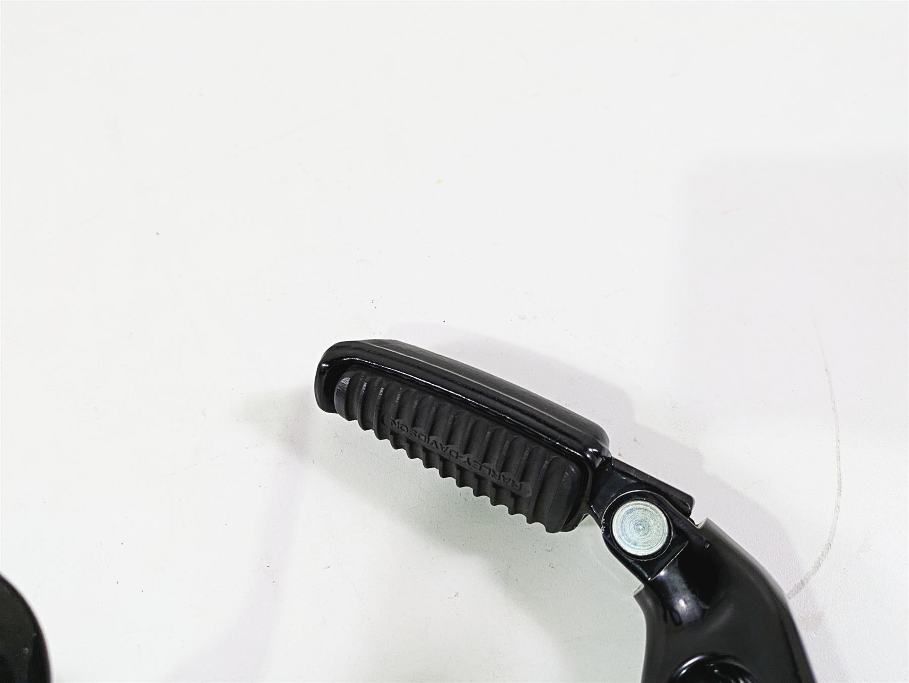 2009 Harley XR1200 Sportster Rear Passenger Foot Peg Rest Set 51049-08 51048-08 {{ shop.shopifyCountryName }} - Mototech271