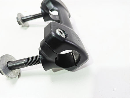 2017 Indian Chieftain Limited Handlebar Holder Riser Set 5138354 {{ shop.shopifyCountryName }} - Mototech271