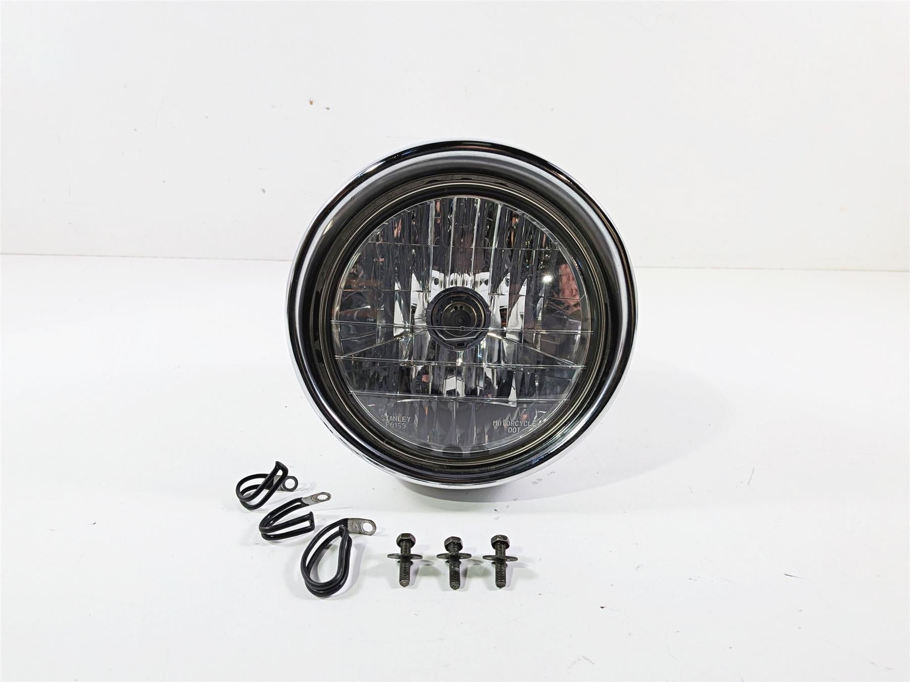 2006 Suzuki C90 VL1500T Boulevard Headlight Head Light Lamp 51800-10FA0 {{ shop.shopifyCountryName }} - Mototech271