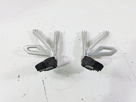 2015 BMW R1200GS Adv K51 Rear Passenger Footpeg Set 46718526741 46718526742 {{ shop.shopifyCountryName }} - Mototech271
