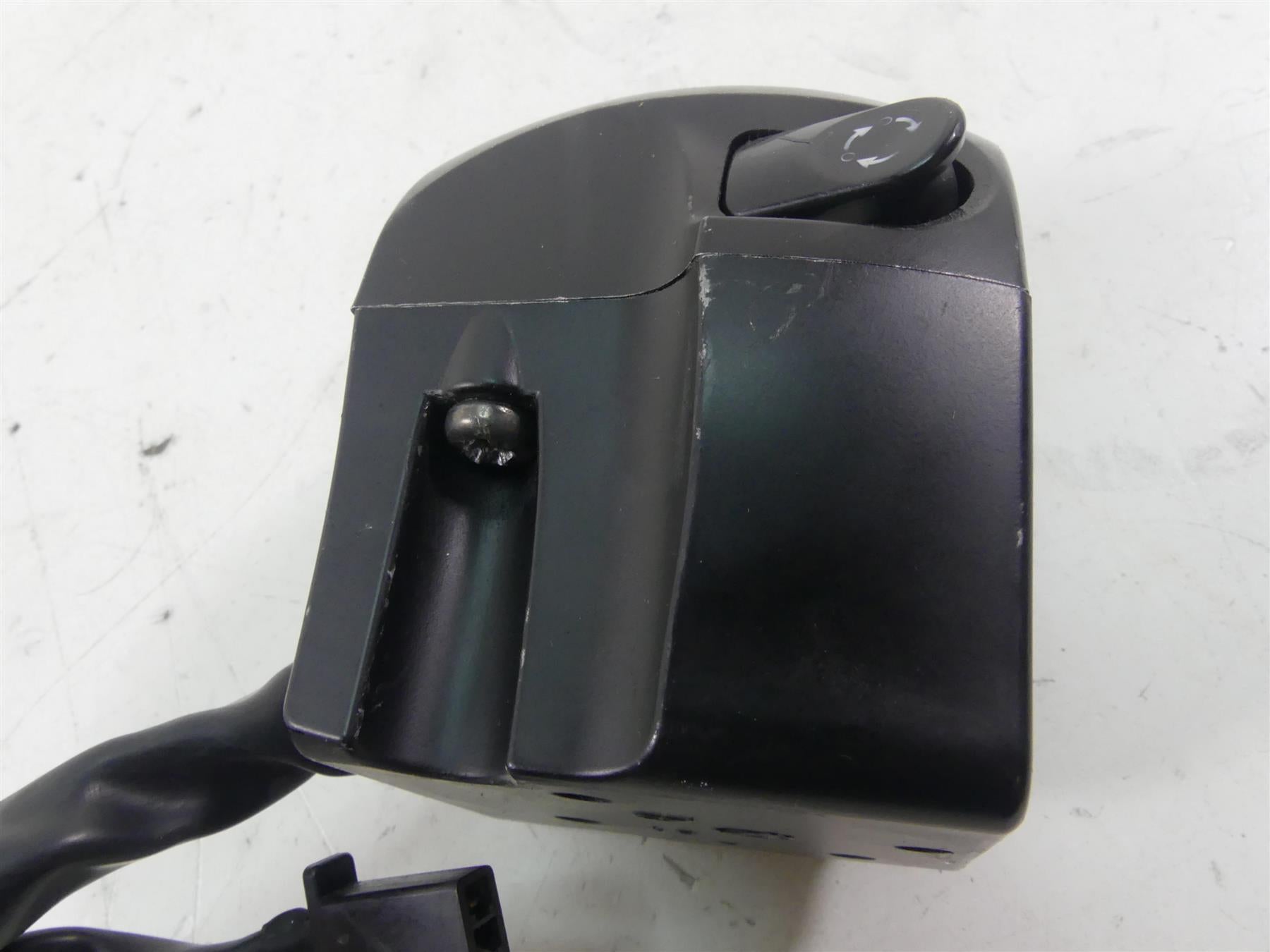 2012 Victory Cross Country Left Hand Turn Signal Horn Control Switch 4012119 {{ shop.shopifyCountryName }} - Mototech271