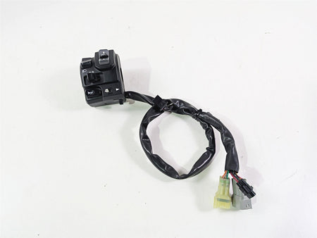 2020 Kawasaki Z900 ZR900 Left Blinker Hand Control Switch - Read 46091-0492 {{ shop.shopifyCountryName }} - Mototech271
