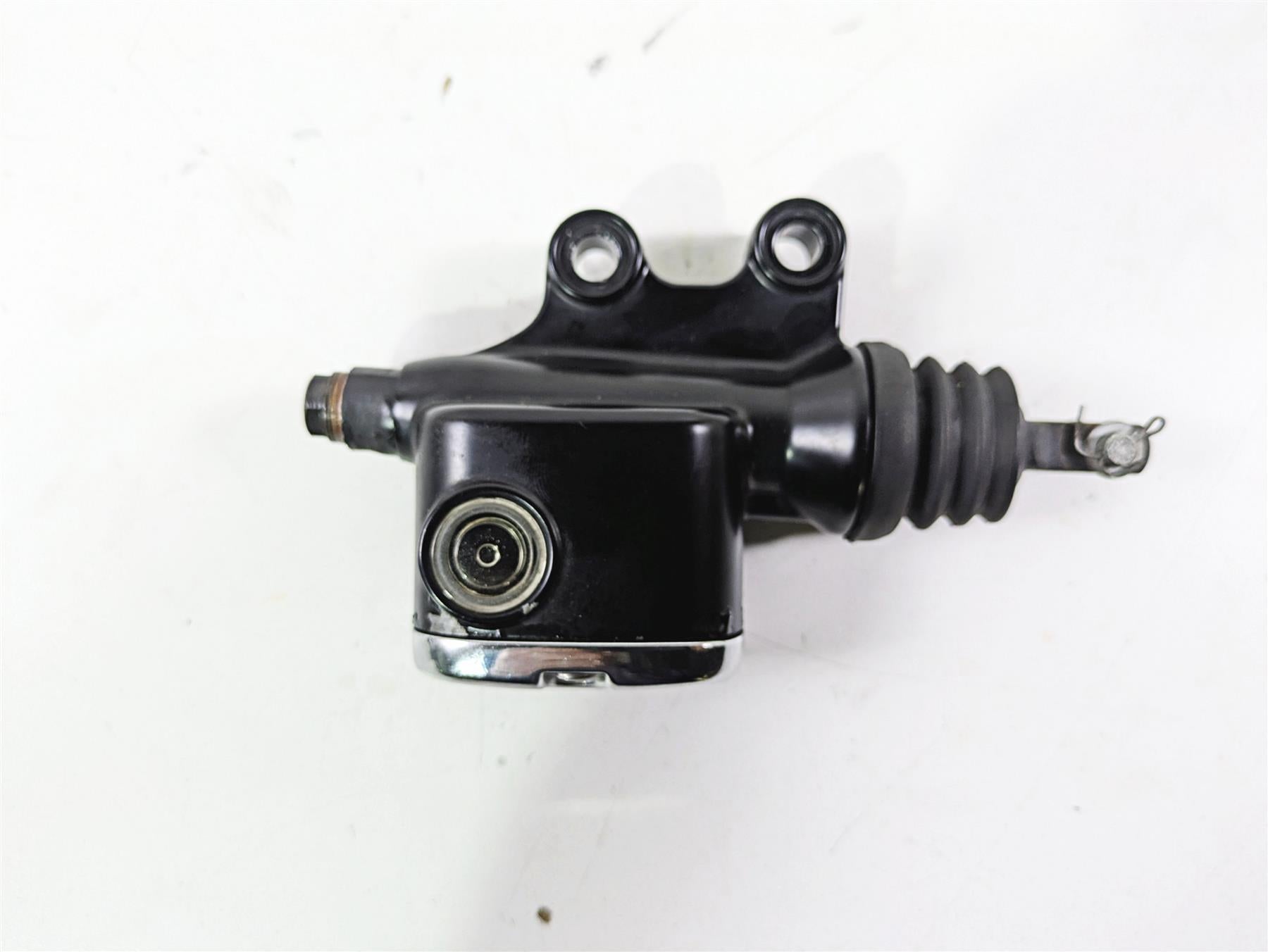 2011 Harley Touring FLHTCUSE CVO E-Glide Rear Brake Master Cylinder 46459-08B {{ shop.shopifyCountryName }} - Mototech271