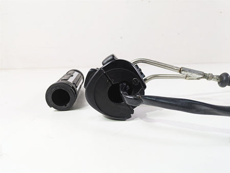 2007 Harley Sportster XL1200 C Right Hand Control Switch Grip Set 71684-06A {{ shop.shopifyCountryName }} - Mototech271