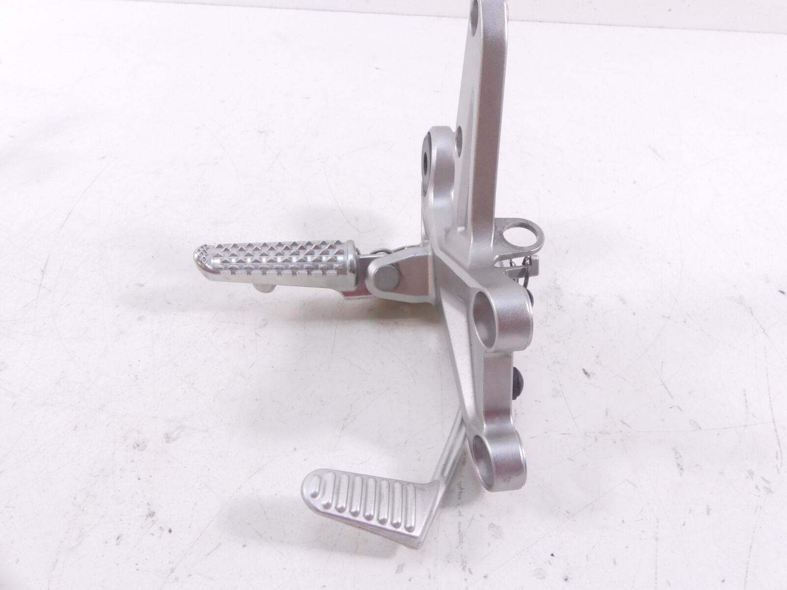 2014 Honda CBR1000 SP Fireblade Right Front Footpeg Brake Pedal 50600-MGPD60 {{ shop.shopifyCountryName }} - Mototech271