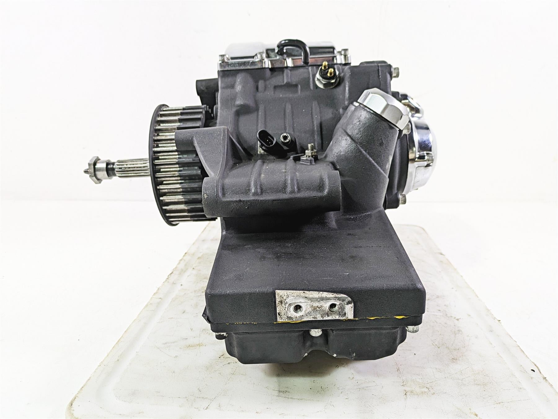 2010 Harley Touring FLHX Street Glide Transmission Gear Box 6 Speed 33166-10A {{ shop.shopifyCountryName }} - Mototech271