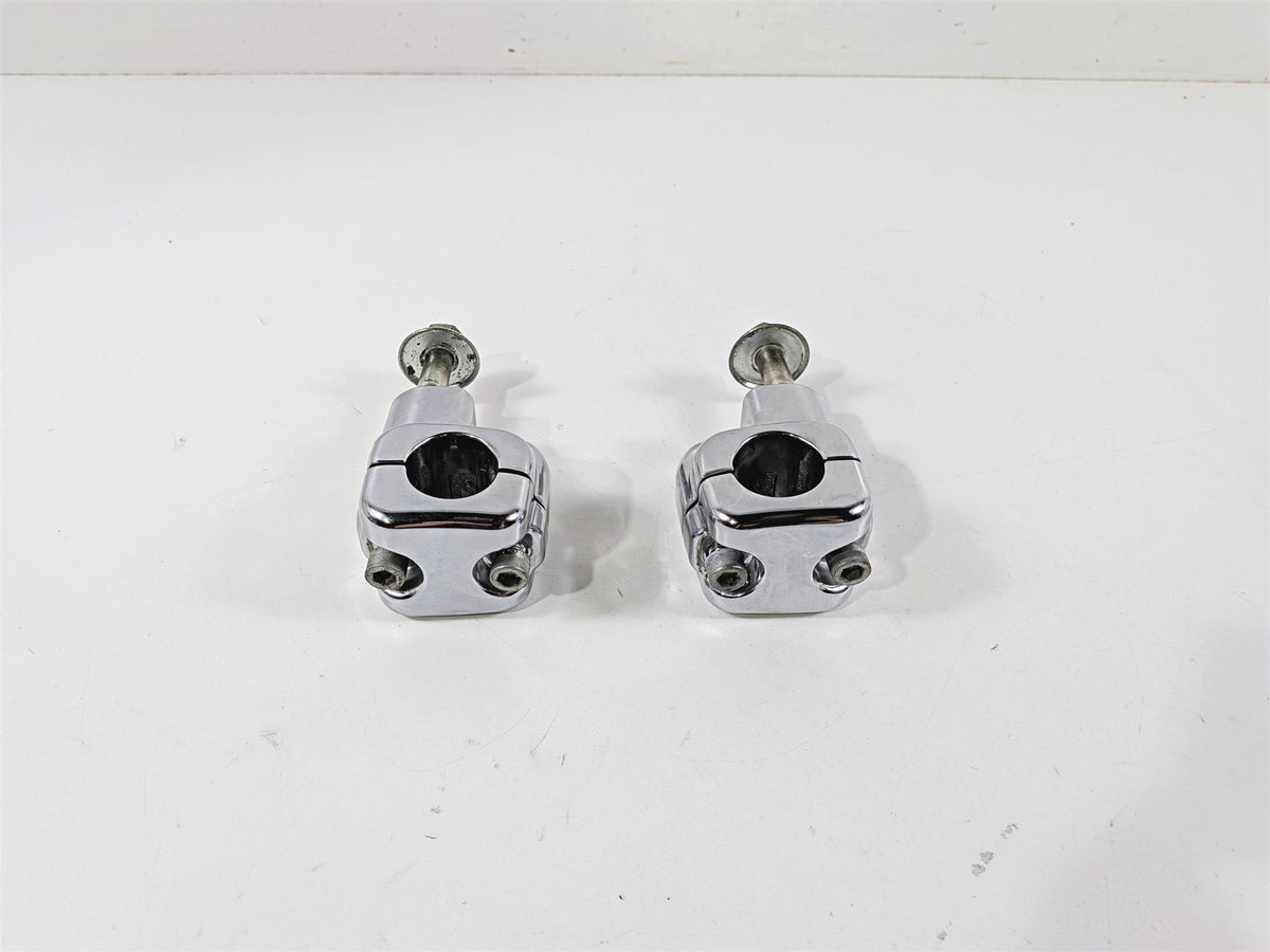 2012 Harley Softail FLSTF Fat Boy Handlebar Clamp Riser Holder 56887-07 {{ shop.shopifyCountryName }} - Mototech271