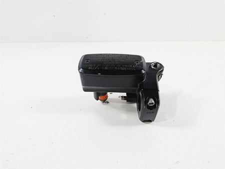 2014 Suzuki M109R VZR1800 Boulevard Front Brake Master Cylinder 59600-10FD0 {{ shop.shopifyCountryName }} - Mototech271