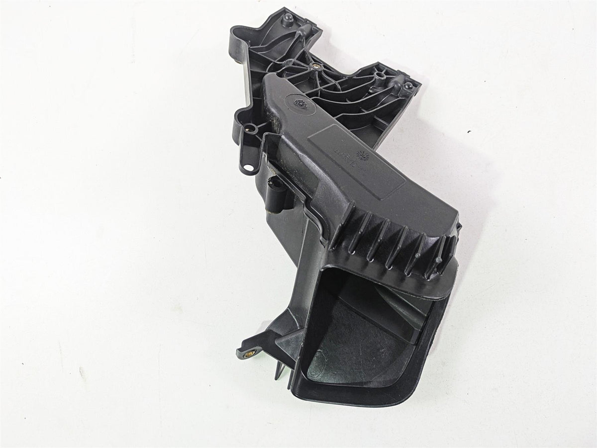 2021 Harley Touring FLTRX Road Glide Media Storage Compartment Left 76000493 {{ shop.shopifyCountryName }} - Mototech271