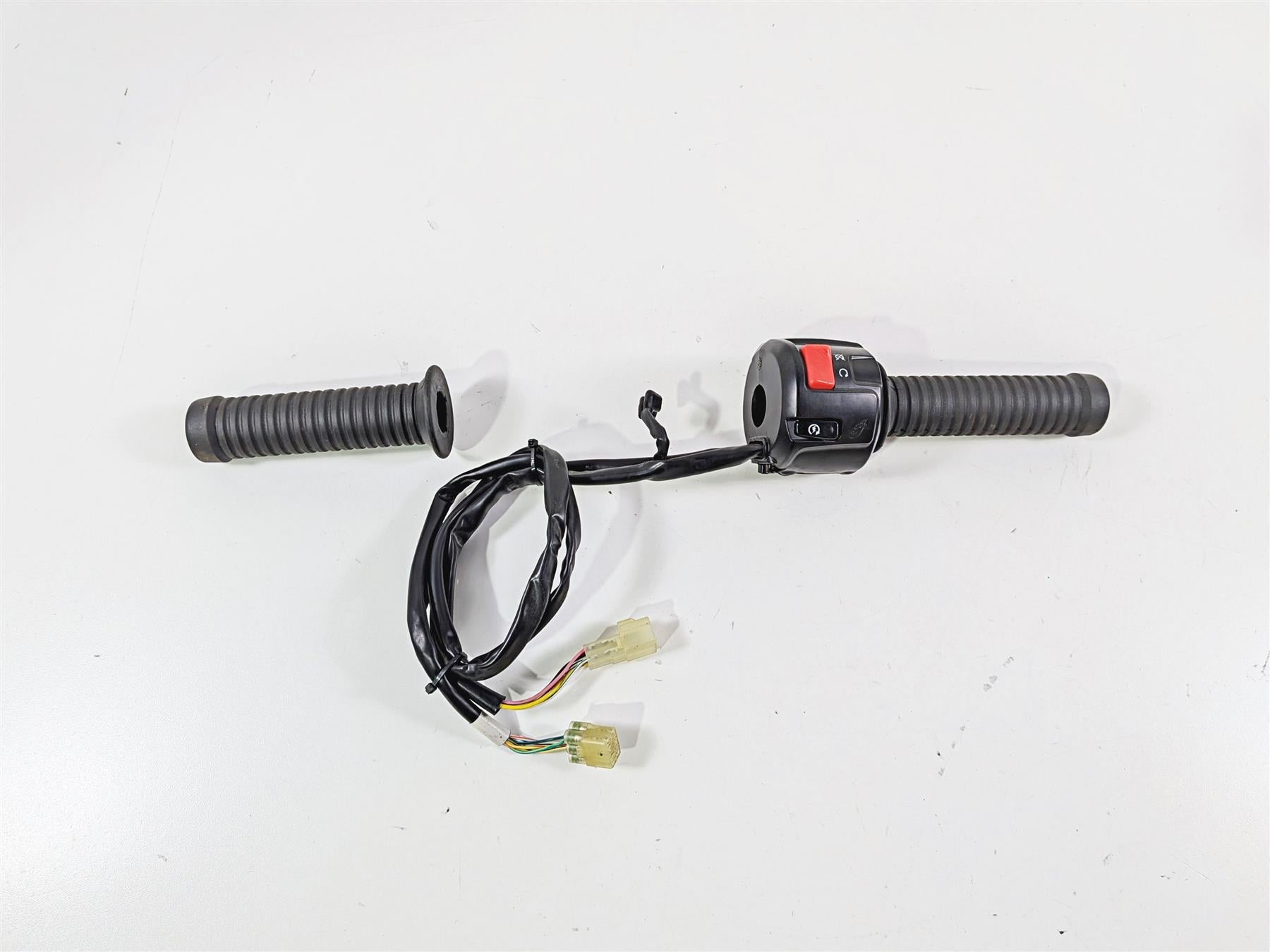 2021 Indian Scout 1200 Right Hand Control Switch Start Kill 395miles 4014450