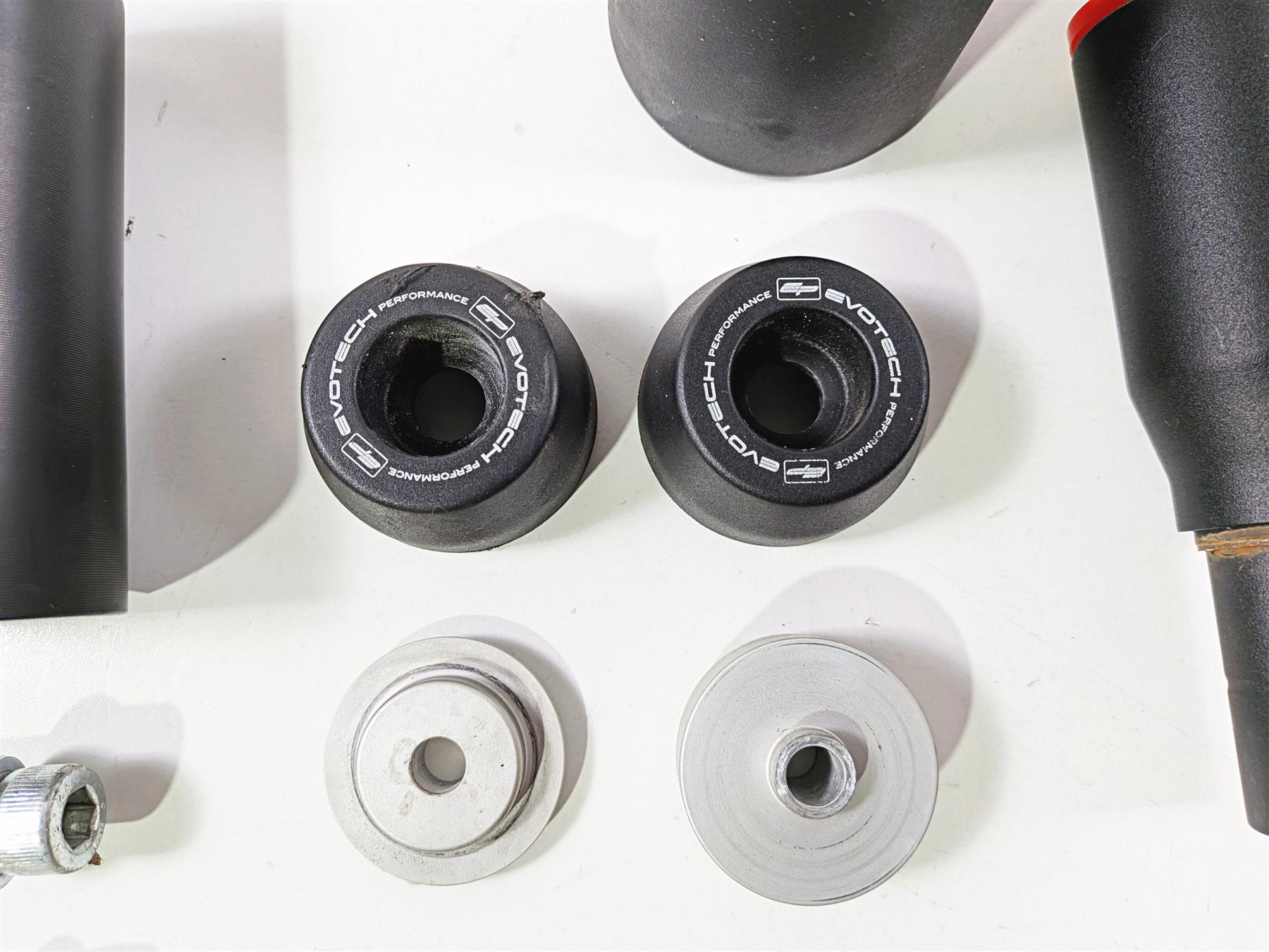 2016 Ducati Hypermotard 939 SP Evotech Protection Frame Slider Set PRN010926-03-Mototech271