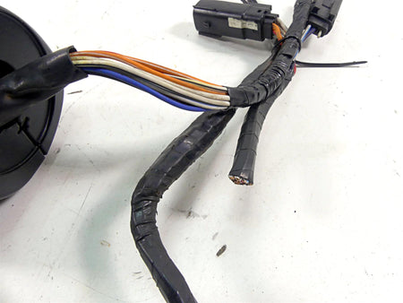 2010 Harley Touring FLHRC Road King Right Hand Control Switch 71684-06A 71683-06 {{ shop.shopifyCountryName }} - Mototech271