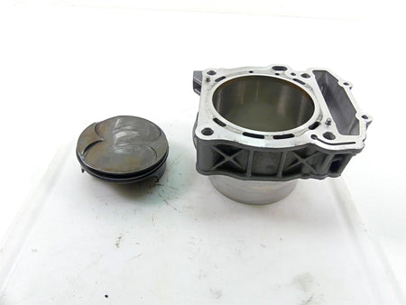 2016 KTM 1290 Super Duke R Front Cylinder Jug & Piston Set 6133003820024 {{ shop.shopifyCountryName }} - Mototech271