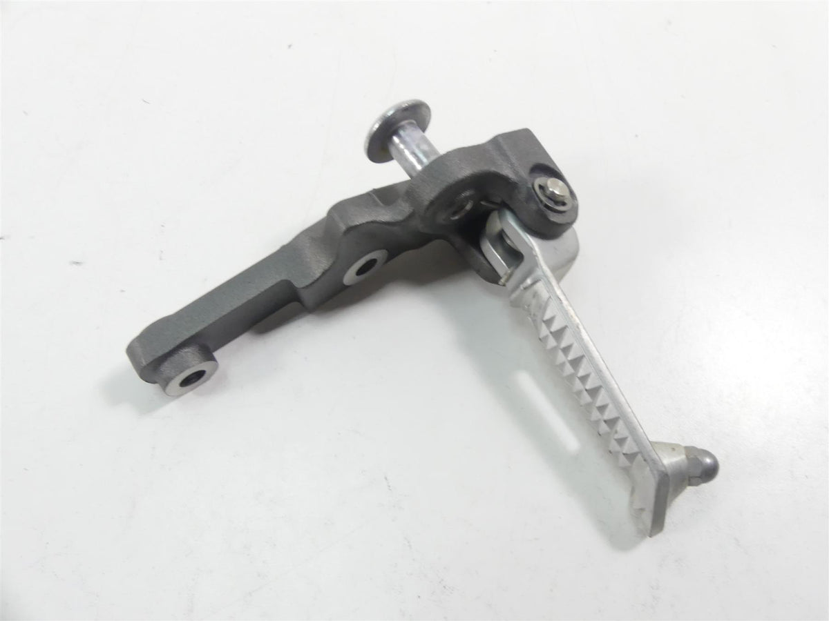 2020 Triumph Speed Triple RS 1050 Front Left Front Rider Footpeg T2081751 {{ shop.shopifyCountryName }} - Mototech271