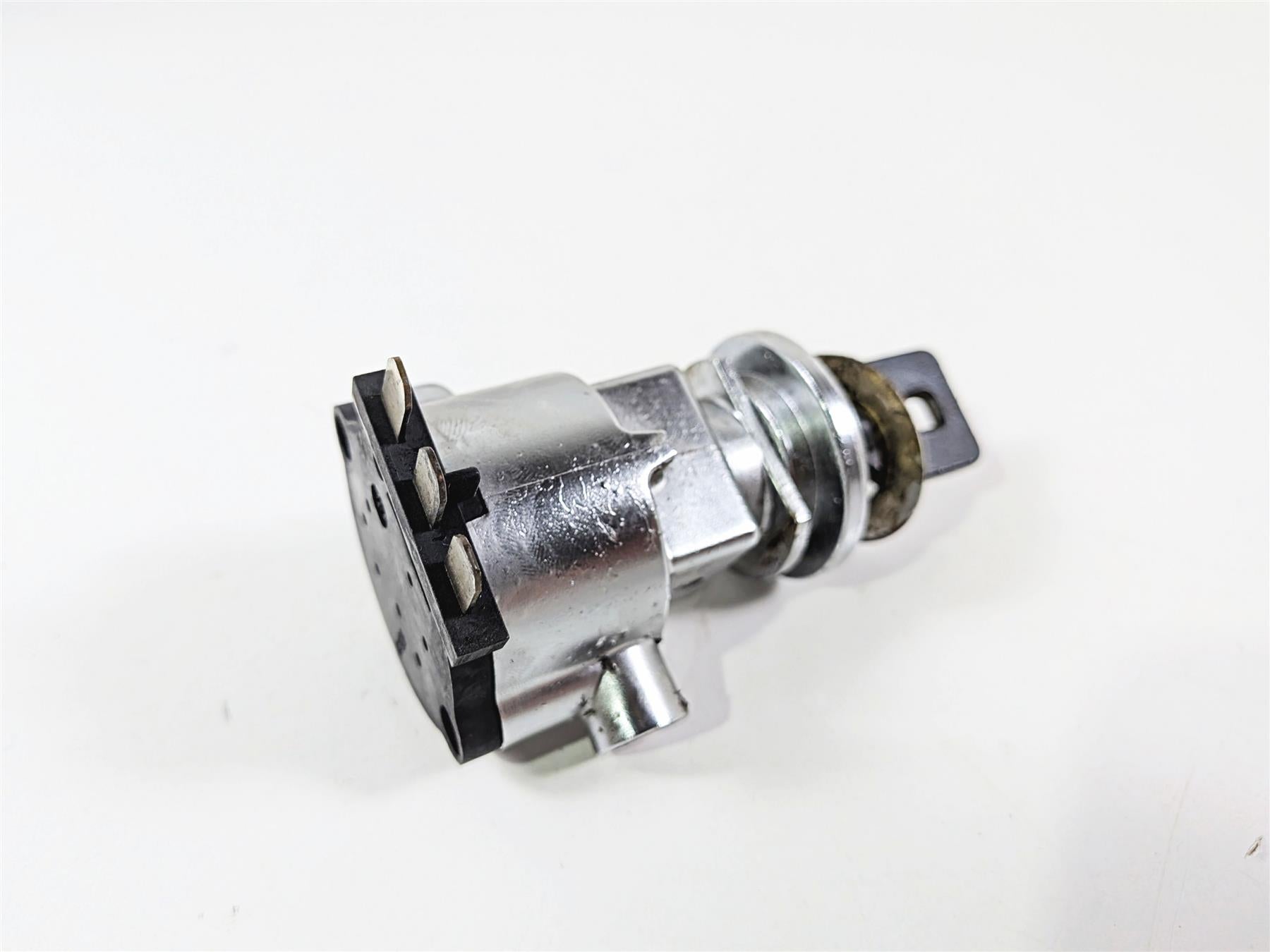 2007 Harley Dyna FXDB Street Bob Ignition Switch Steering Lock Key 71559-06C {{ shop.shopifyCountryName }} - Mototech271