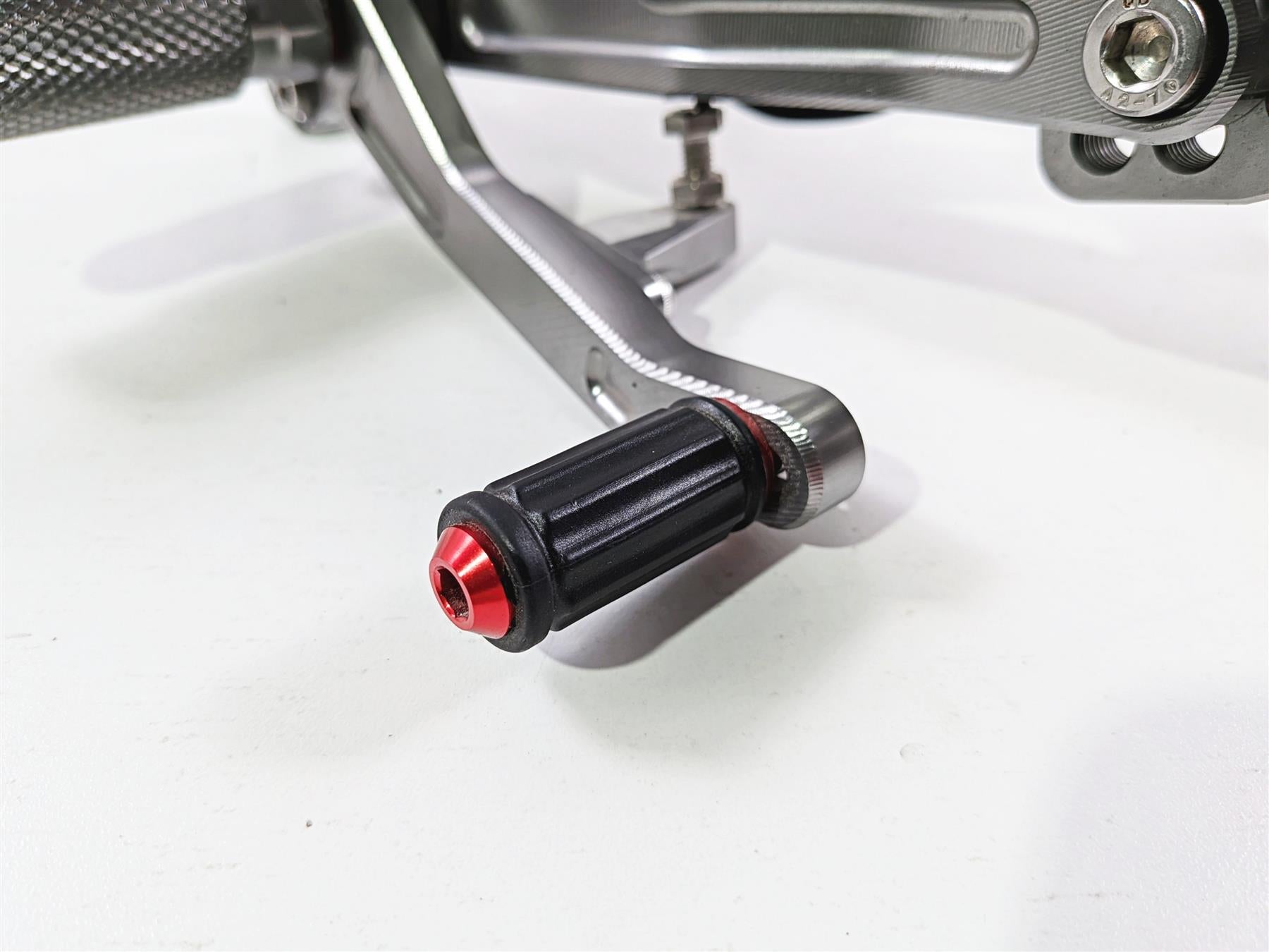 2019 Ducati Panigale V4S V4 S Corse Mad Racing Right Rear Set Foot Peg HF1151 {{ shop.shopifyCountryName }} - Mototech271