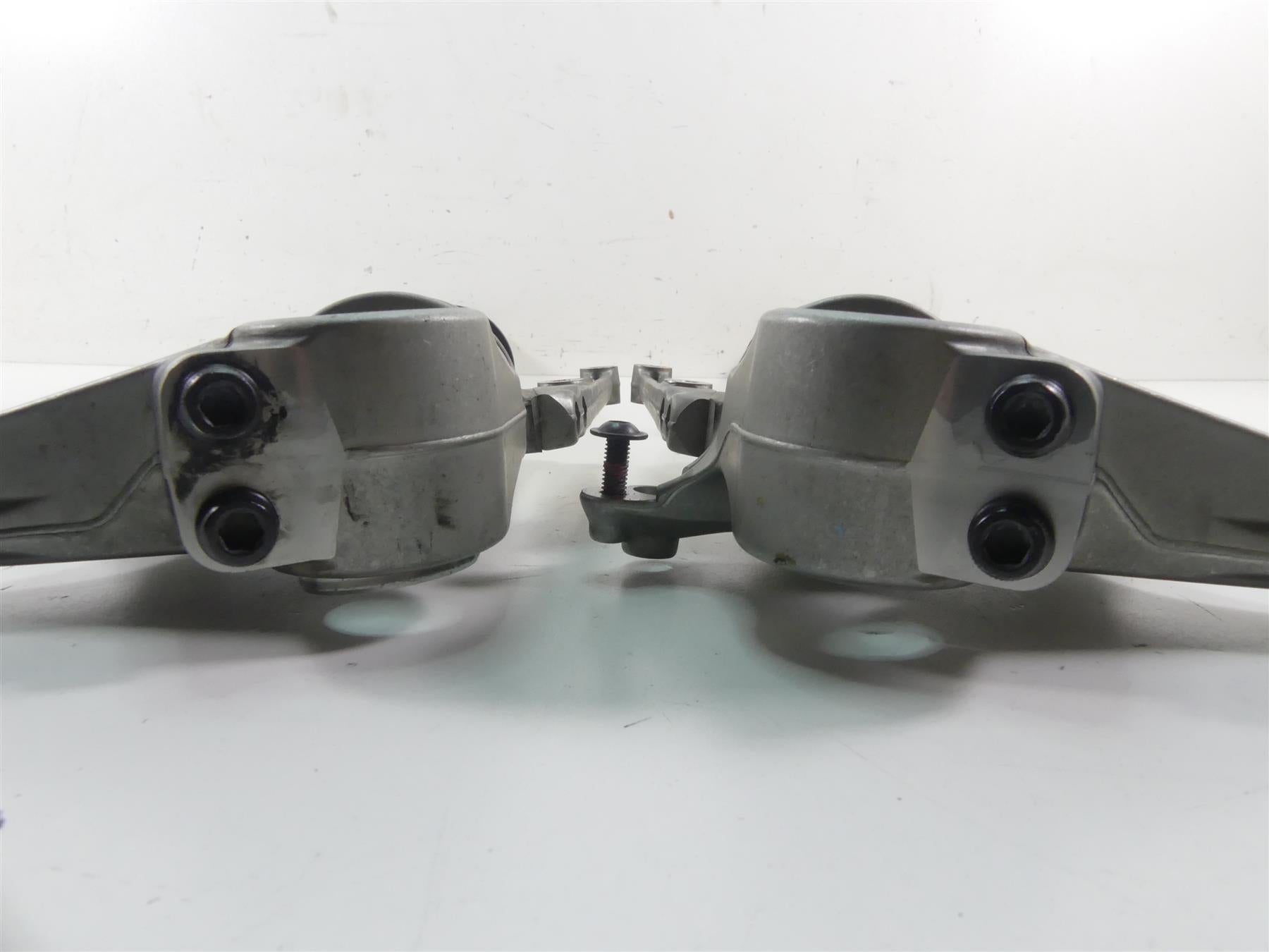 2018 Ducati Hypermotard 939 SP Ohlins Front Fork Leg Set L 34520751A R 34420751A {{ shop.shopifyCountryName }} - Mototech271