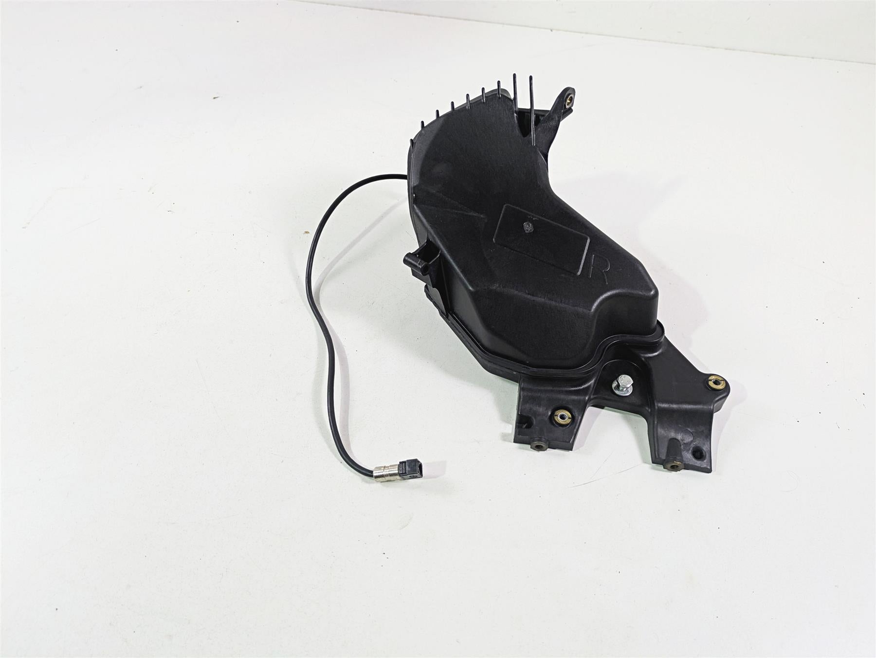 2021 Harley Touring FLTRX Road Glide Media Storage Compartment Right 76000492 {{ shop.shopifyCountryName }} - Mototech271