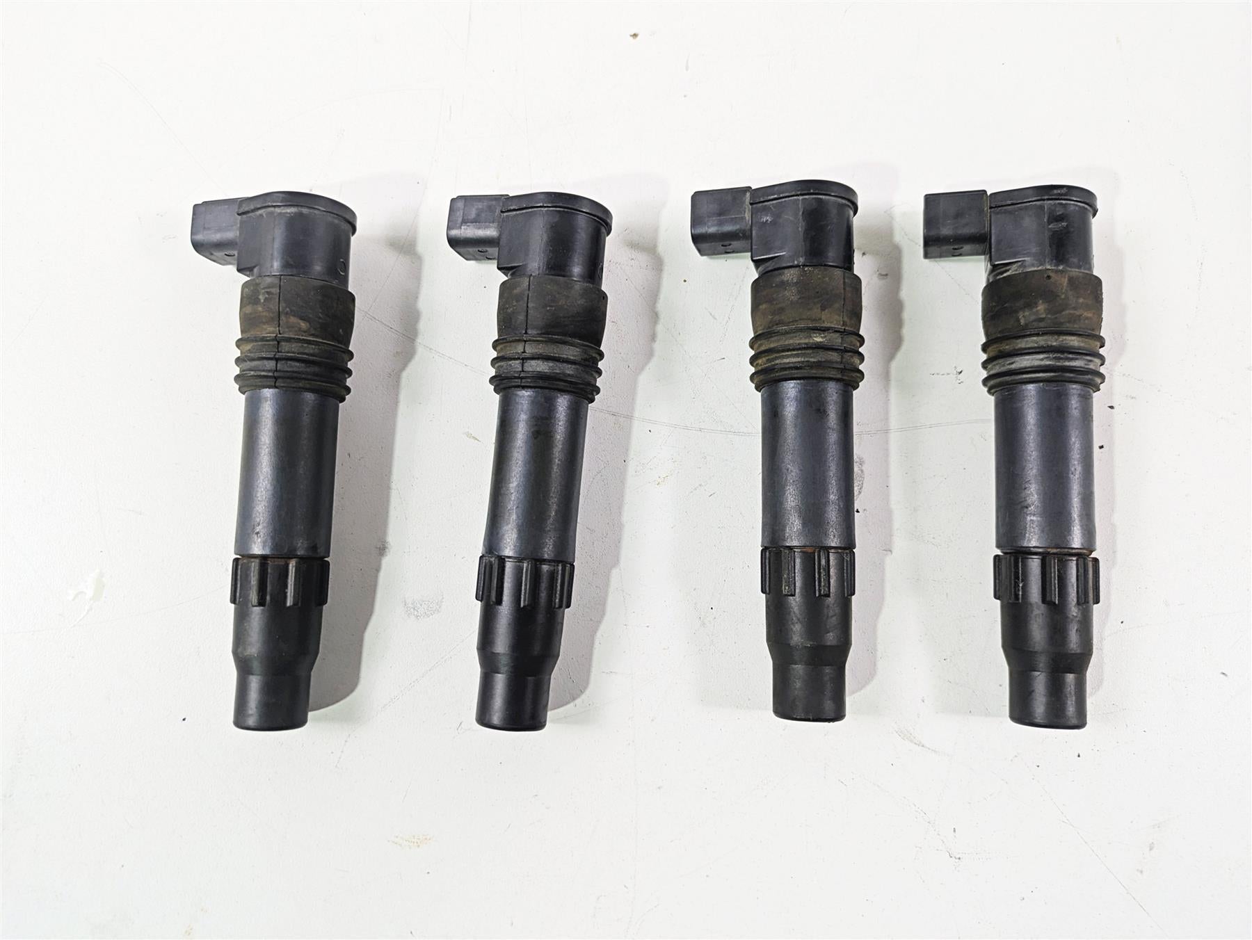 2006 Suzuki GSXR1000 K6 Denso Ignition Coil Set 33410-35F11 129700-4400 {{ shop.shopifyCountryName }} - Mototech271
