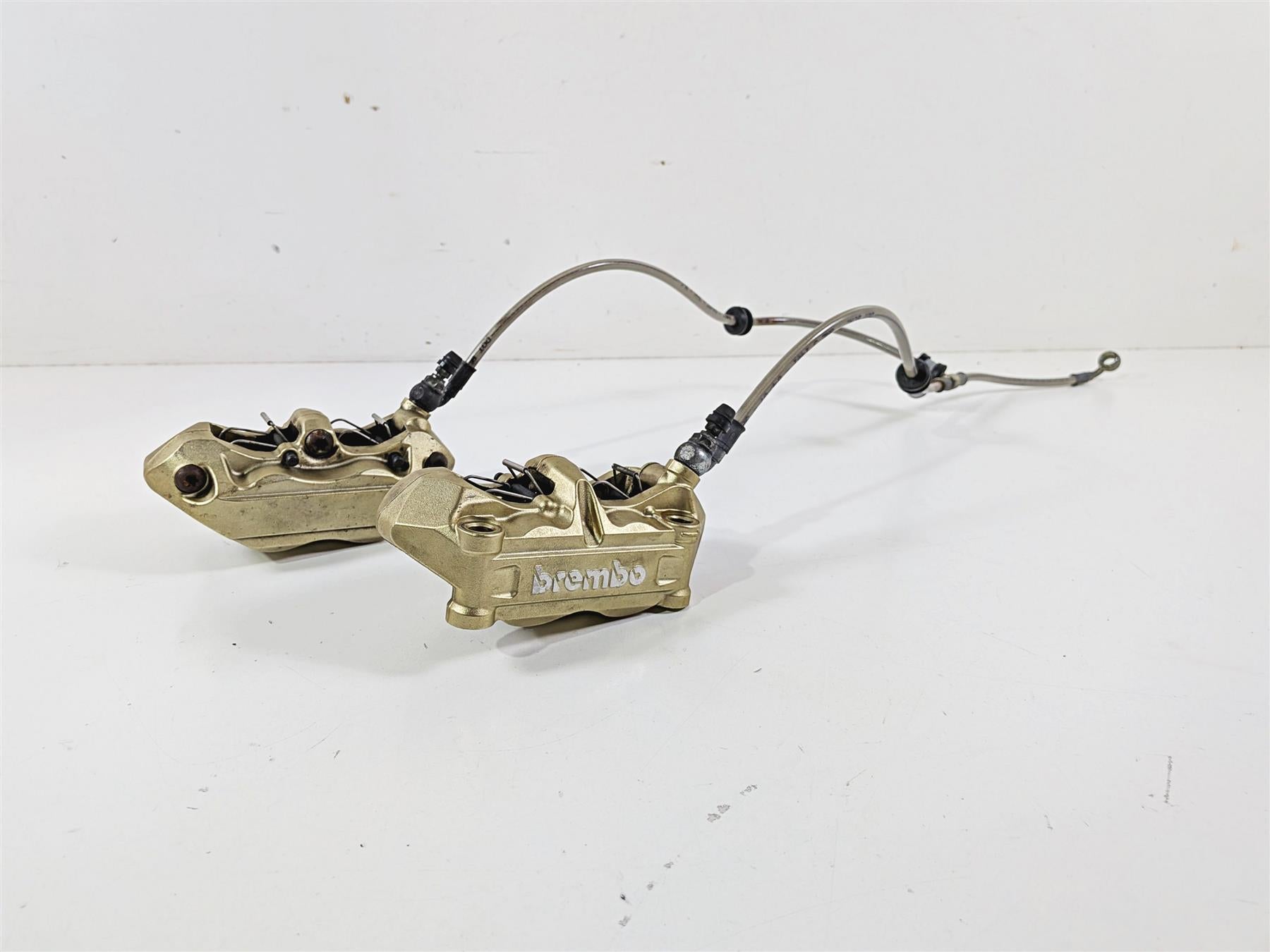 2008 Aprilia RSVR 1000 Factory Front Brembo Brake Caliper Golden 100mm AP8133590 {{ shop.shopifyCountryName }} - Mototech271