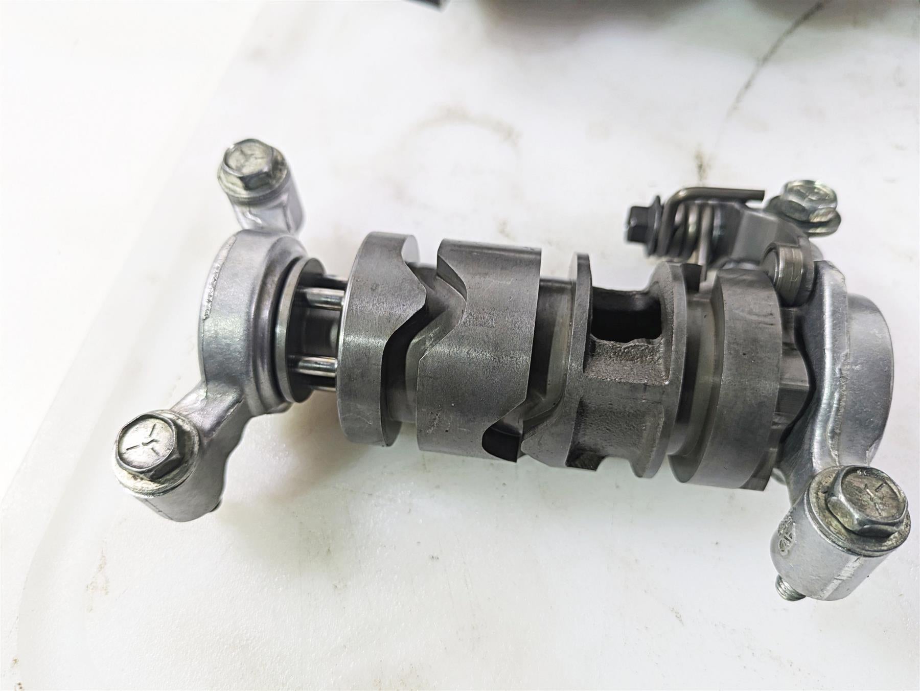 2005 Harley Touring FLHRI Road King 5 Speed Transmission Gears 35252-93B {{ shop.shopifyCountryName }} - Mototech271