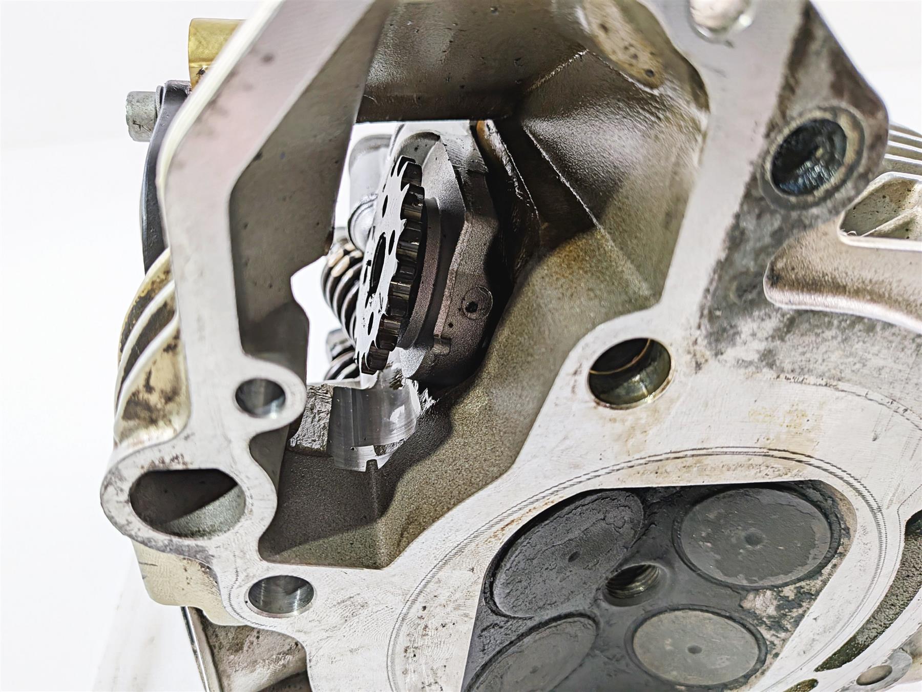 2004 BMW R1150GS R21 Right Cylinderhead Cylinder Head - Good Compression 7670534 {{ shop.shopifyCountryName }} - Mototech271