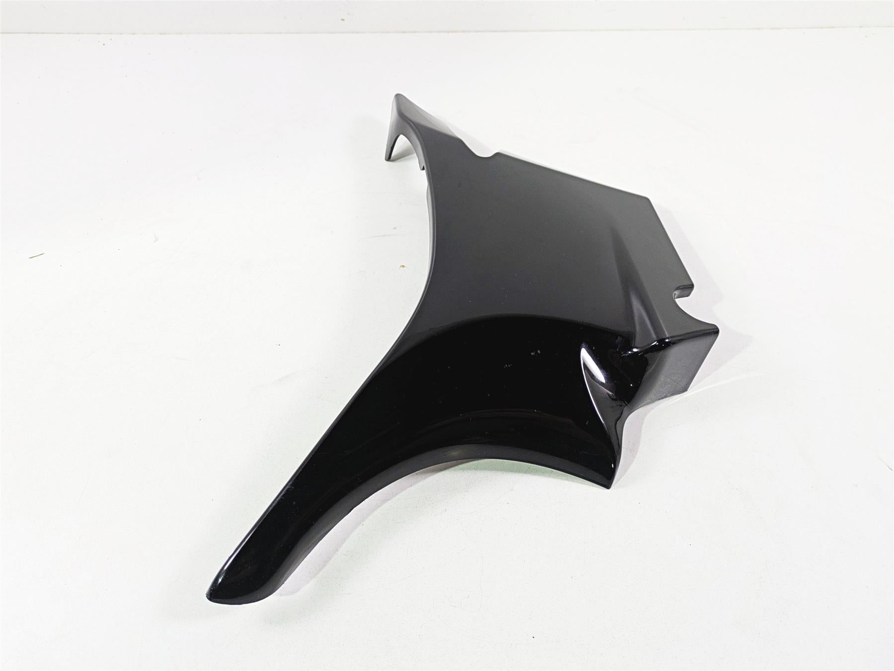 2017 Indian Chieftain Limited Left Upper Side Cover Fairing - Black 5450242 {{ shop.shopifyCountryName }} - Mototech271