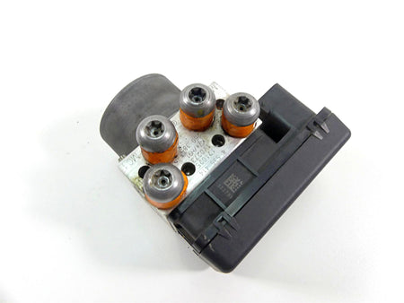 2013 BMW F800GS STD K72 Abs Brake Pump Unit Module 34518546851 {{ shop.shopifyCountryName }} - Mototech271
