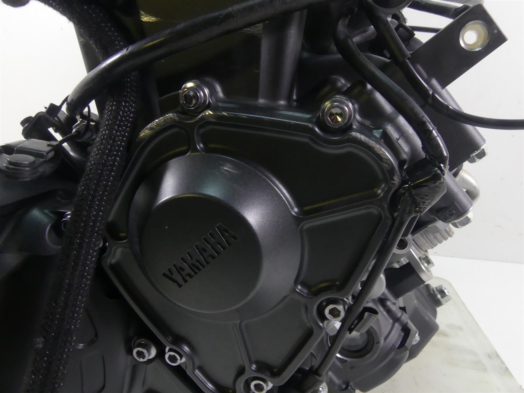 2022 Yamaha MT09 FZ09 Engine Motor - 1k Only - Read B7N-15100-09-00 {{ shop.shopifyCountryName }} - Mototech271