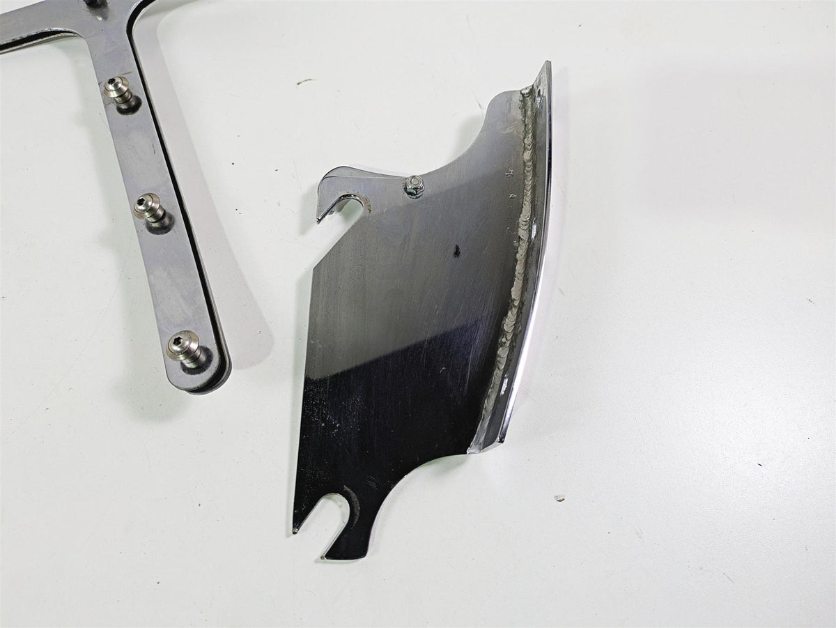2016 Harley Touring FLHR Road King Windshield Mounting Hardware {{ shop.shopifyCountryName }} - Mototech271