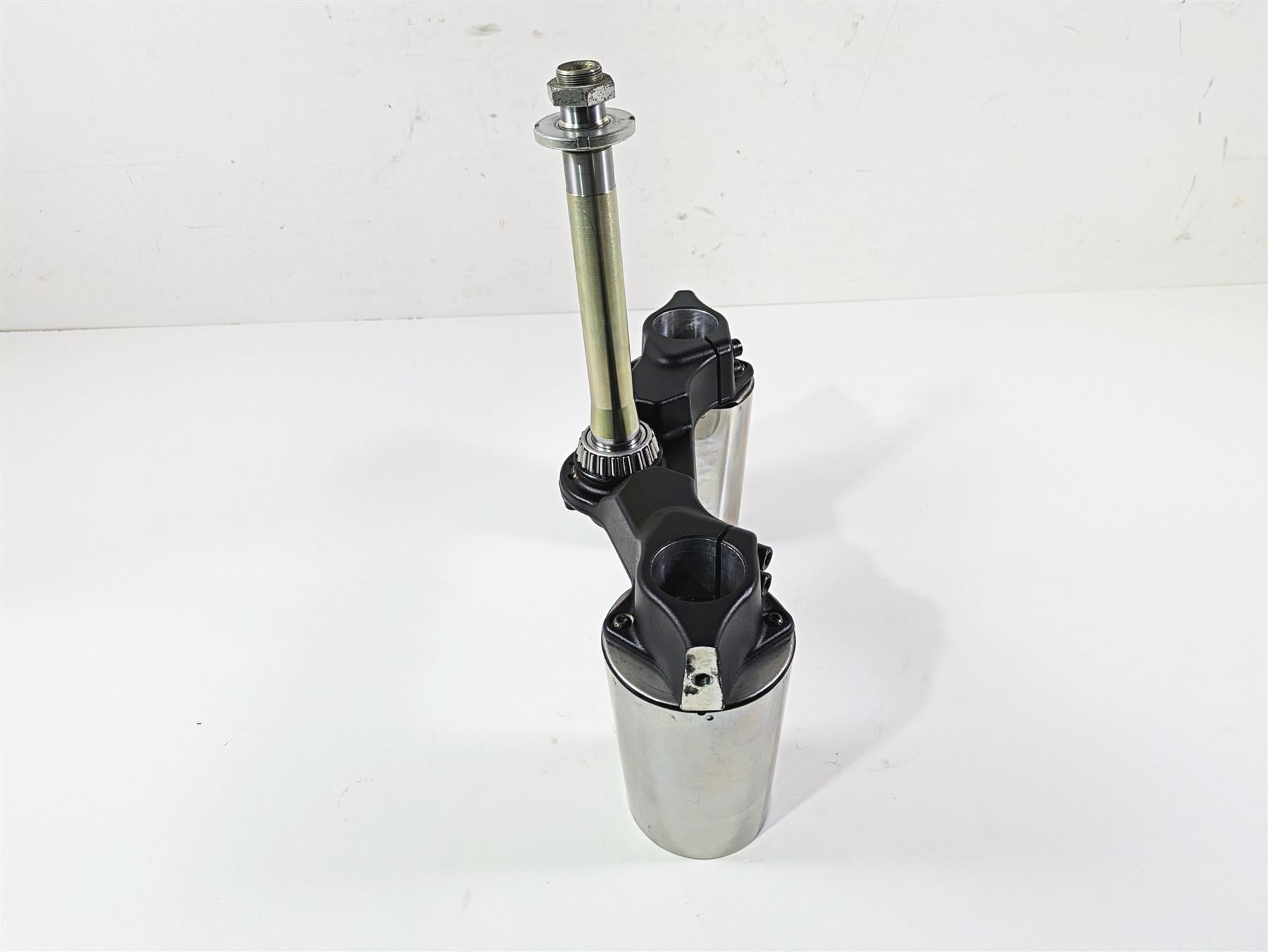 2016 Indian Chief Classic Lower Triple Tree Steering Yoke Stem 5138386 {{ shop.shopifyCountryName }} - Mototech271