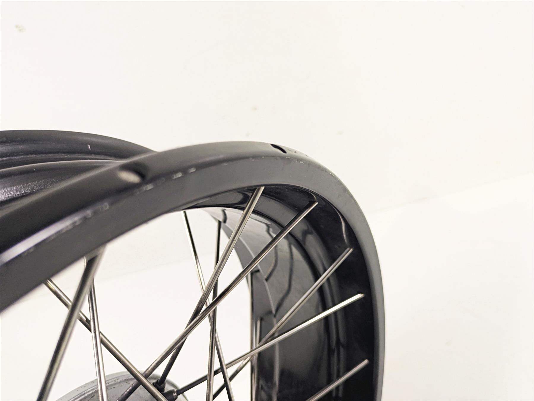 2010 BMW R1200GS K25 Rear Wheel Rim 17x4 Spoke Black Straight 36318553004 {{ shop.shopifyCountryName }} - Mototech271