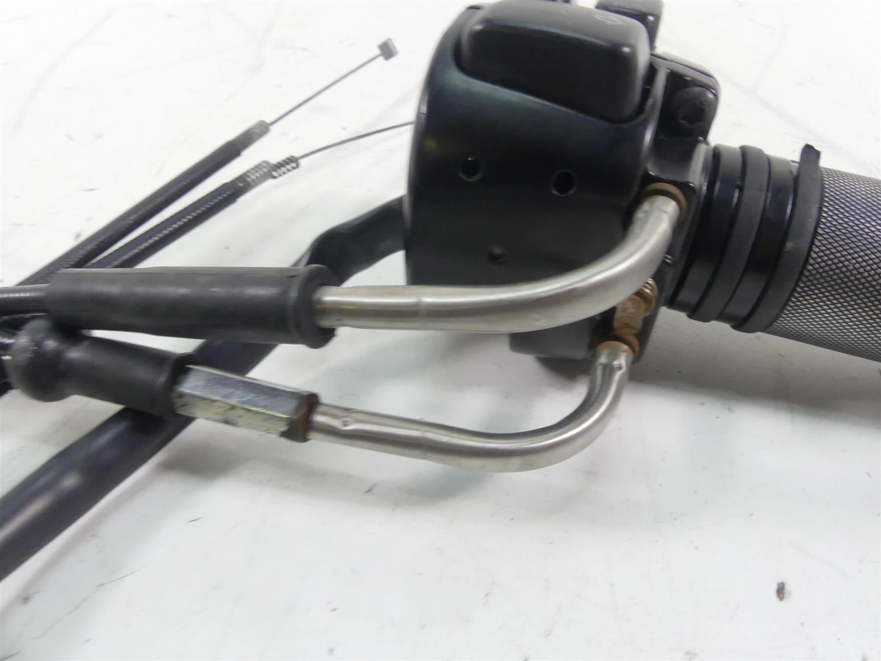 2008 Harley Softail FXSTB Night Train Right Hand Start Control Switch 71684-06A {{ shop.shopifyCountryName }} - Mototech271