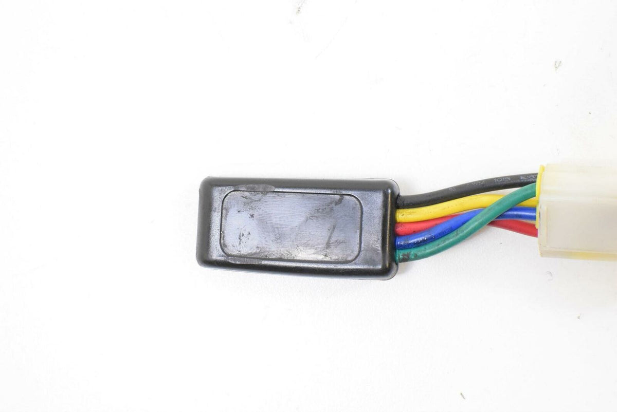 2009 Triumph Daytona 675 Skutrnet Servo Buddy Factory Exhaust Eliminator Module {{ shop.shopifyCountryName }} - Mototech271