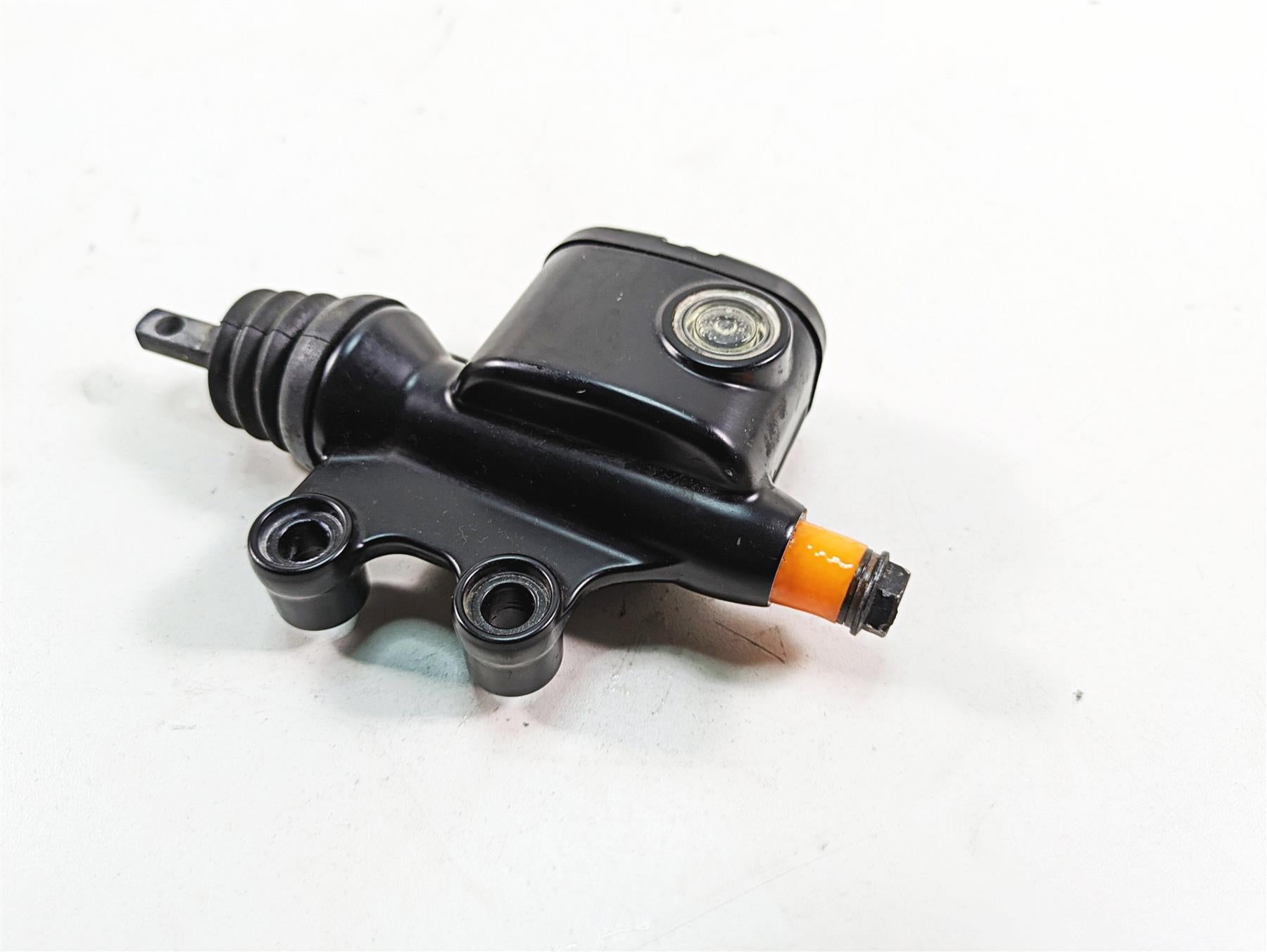 2019 Harley Touring FLHX Street Glide Rear Brake Master Cylinder 41700028A {{ shop.shopifyCountryName }} - Mototech271